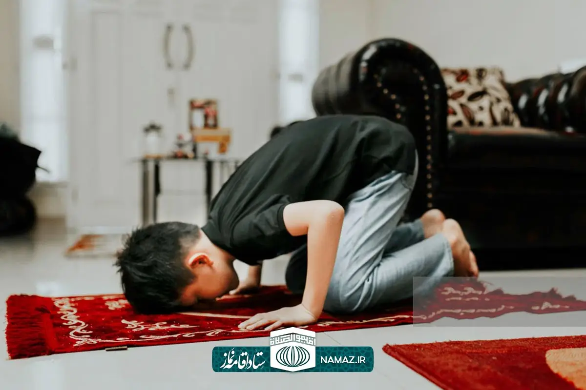 چند دقیقه بعد از اذان صبح نماز بخوانیم؟