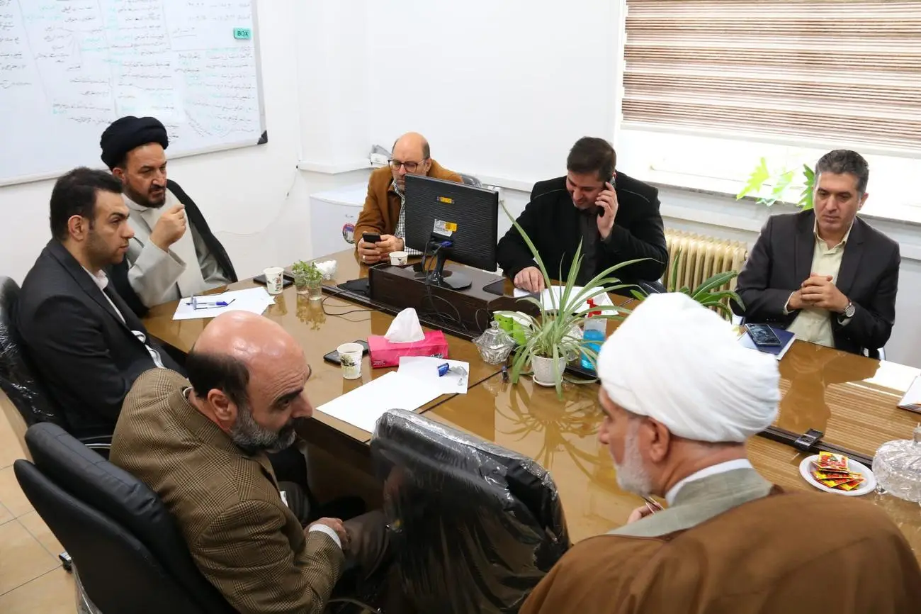 جلسه هماهنگی برگزاری بیست و نهمین اجلاس سراسری نماز با حضور شورای معاونین ستاد اقامه نماز در دانشگاه فرهنگیان