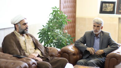 مدیر ستاد اقامه نماز با مدیر کل آموزش و پرورش استان البرز در روز معلم دیدار کرد