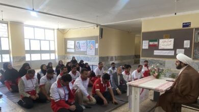 برگزاری نشست نمازشناسی برای گروه‌های مؤثر هلال احمر استان ایلام