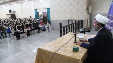 دوره شیوه های دعوت به نماز ویژه خانواده های کارکنان ارتش در زنجان برگزار شد