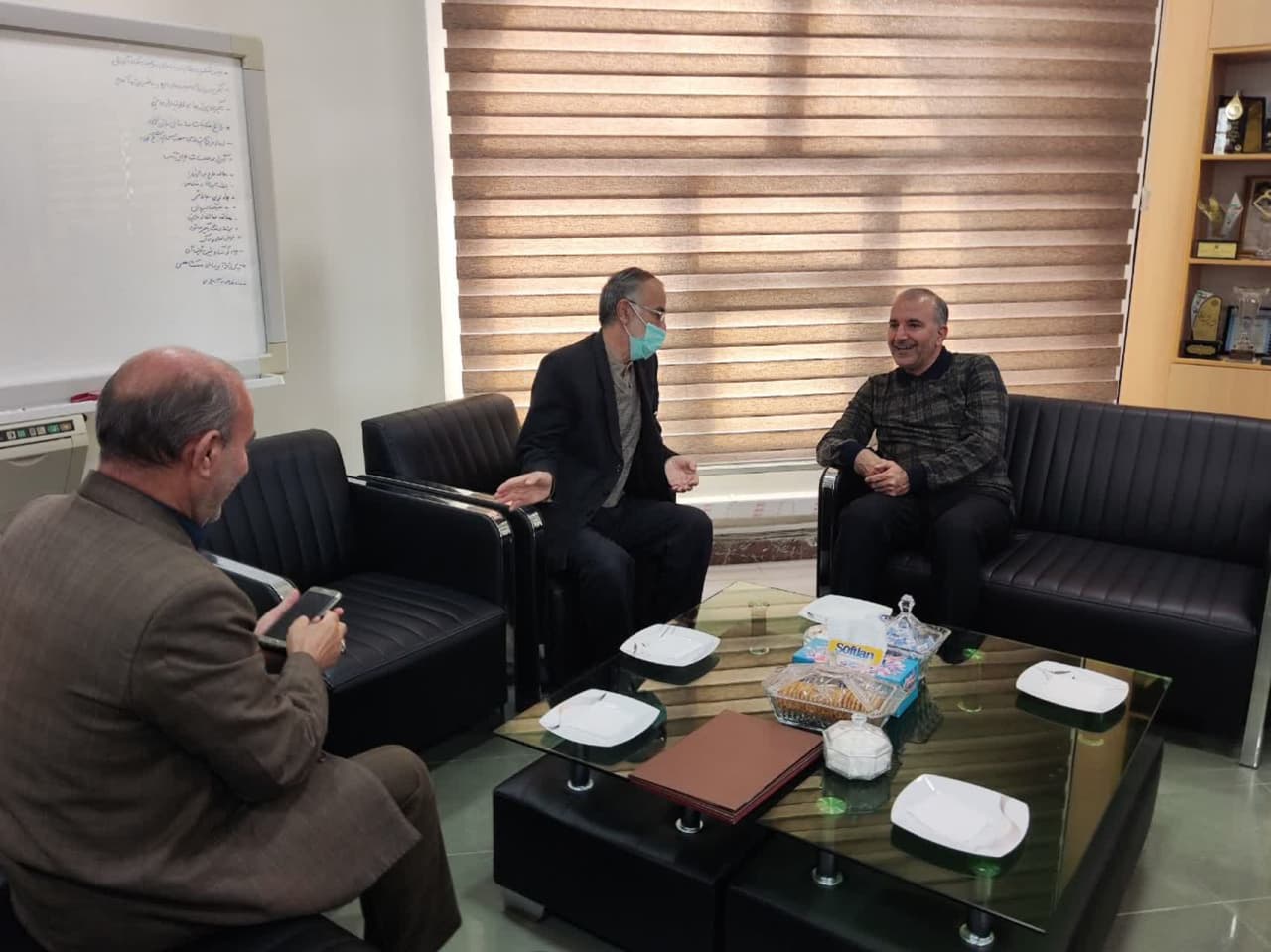 دیدار مدیر ستاد اقامه نماز با مدیرعامل شرکت آب و فاضلاب استان ایلام