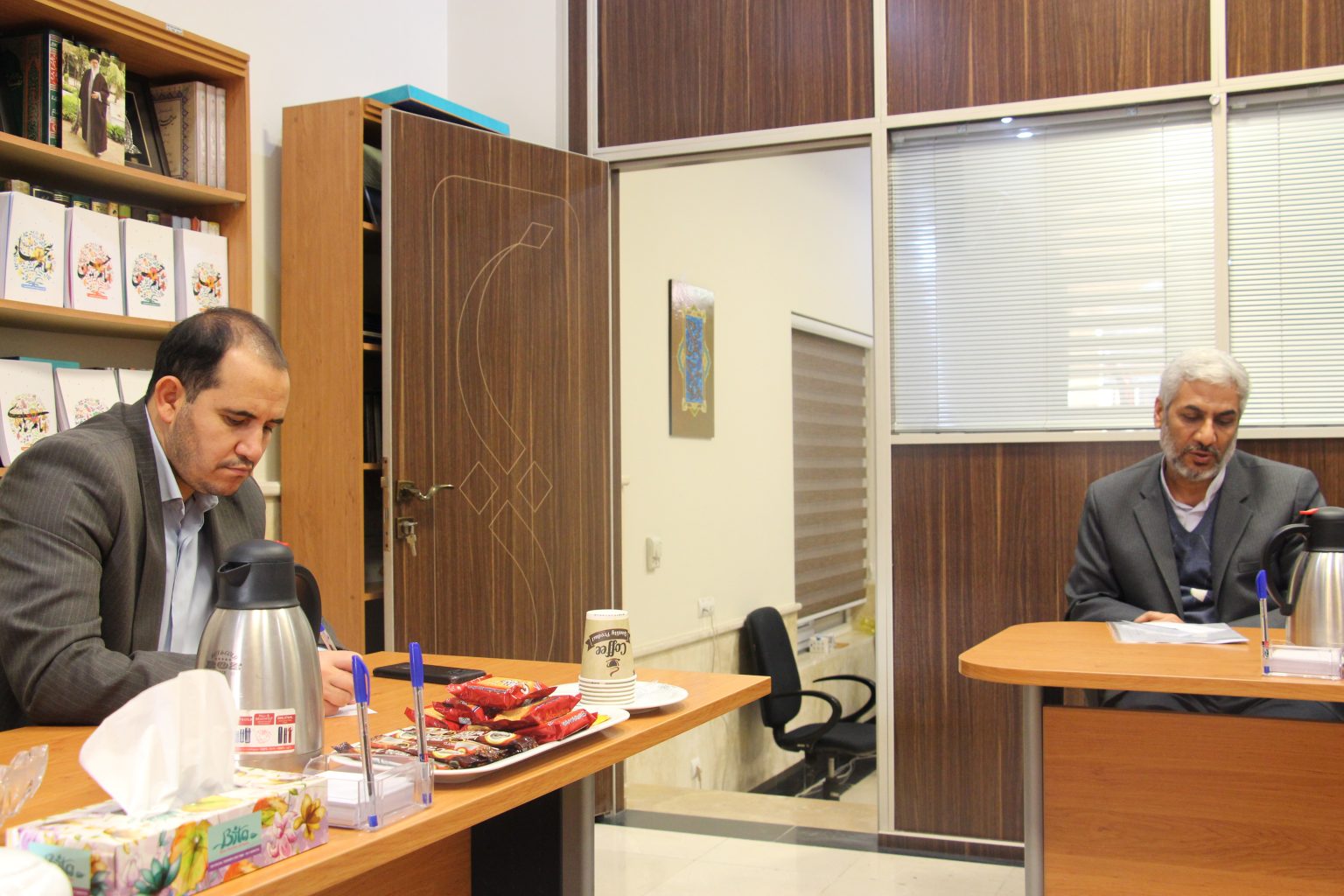 دیدار مدیرکل مدارس غیردولتی آموزش و پرورش شهرستانهای استان تهران با مدیر ستاد اقامه نماز