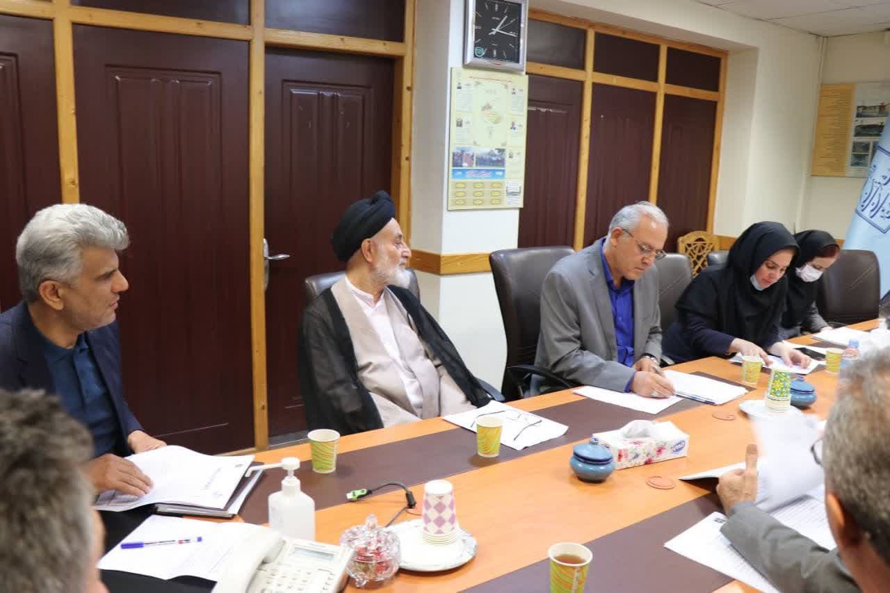 جلسه کمیته نظارت بر مجموعه‌های بهداشتی و نمازخانه های بین راهی استان گیلان