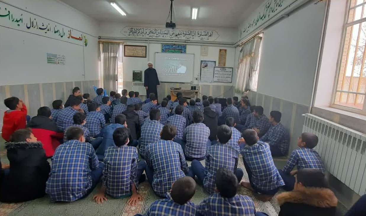 حضور گسترده اساتید و مبلغان مرکز تخصصی نماز در استان ها