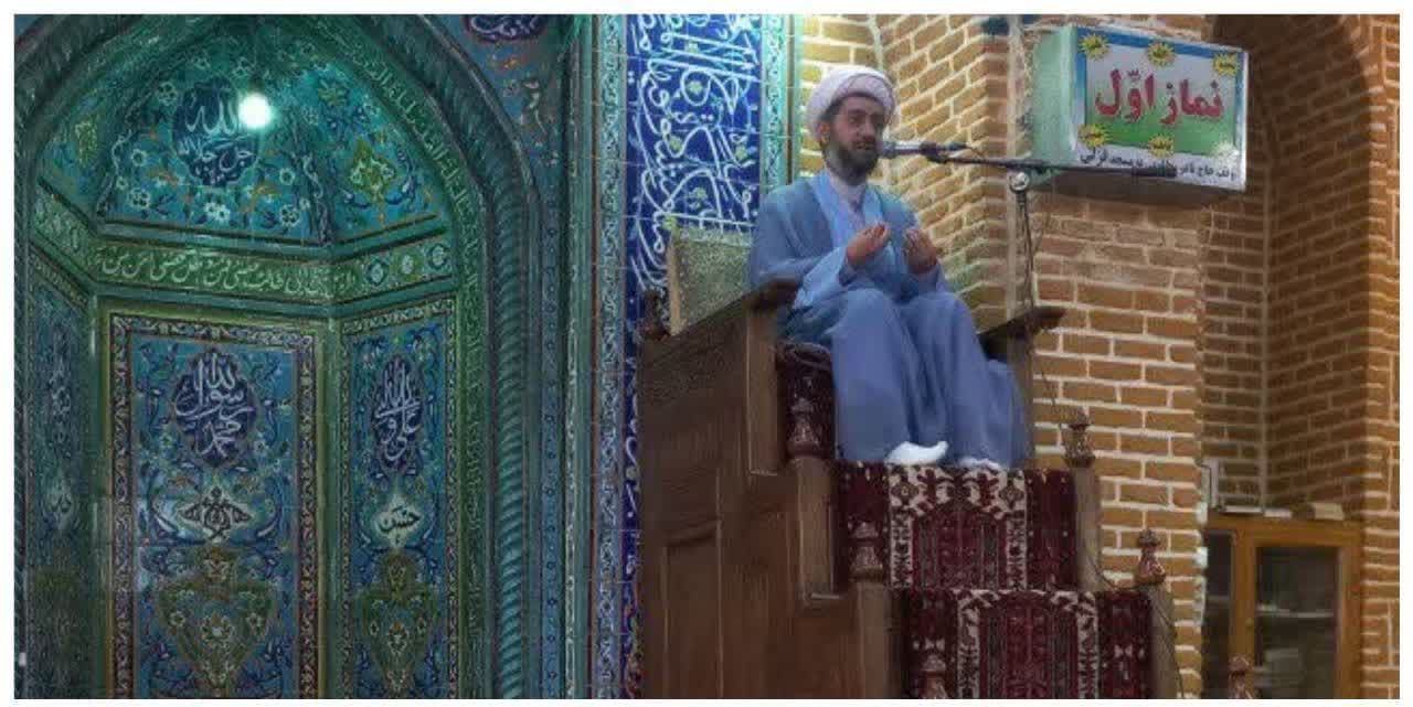 سخنرانی مدیر ستاد اقامه نماز استان آذربایجان شرقی در مسجد قزللی تبریز