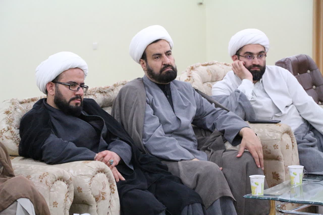 نشست مسئولین فرهنگی استان در خصوص ماه مبارک رمضان و نماز