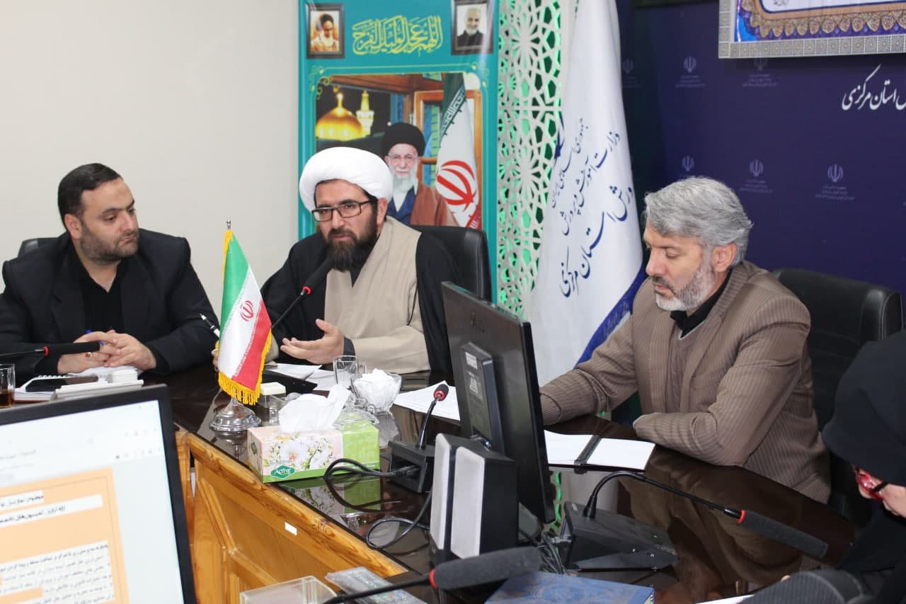 جلسه شورای عالی نماز آموزش و پرورش استان مرکزی برگزار شد
