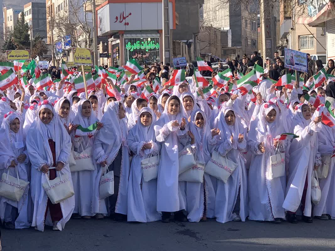 جشن تکلیف چهار هزار فرشته ی کرد در سنندج برگزار شد