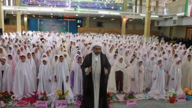 برگزاری جشن آغاز عبادت و بندگی دختران دانش آموز در شهرستان ازنا