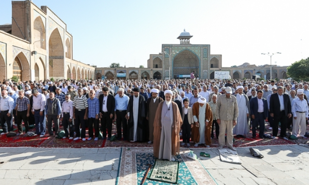 نماز عید قربان در قزوین برگزار شد