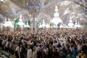 اقامه نماز عید سعید قربان در حرم مطهر رضوی