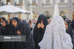 اقامه نماز عید سعید قربان در حرم مطهر رضوی