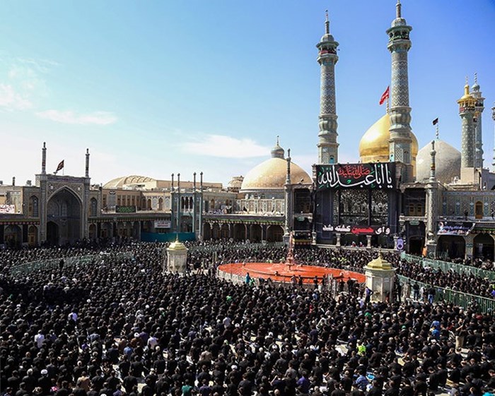 نماز ظهر عاشورای حسینی در قم اقامه شد