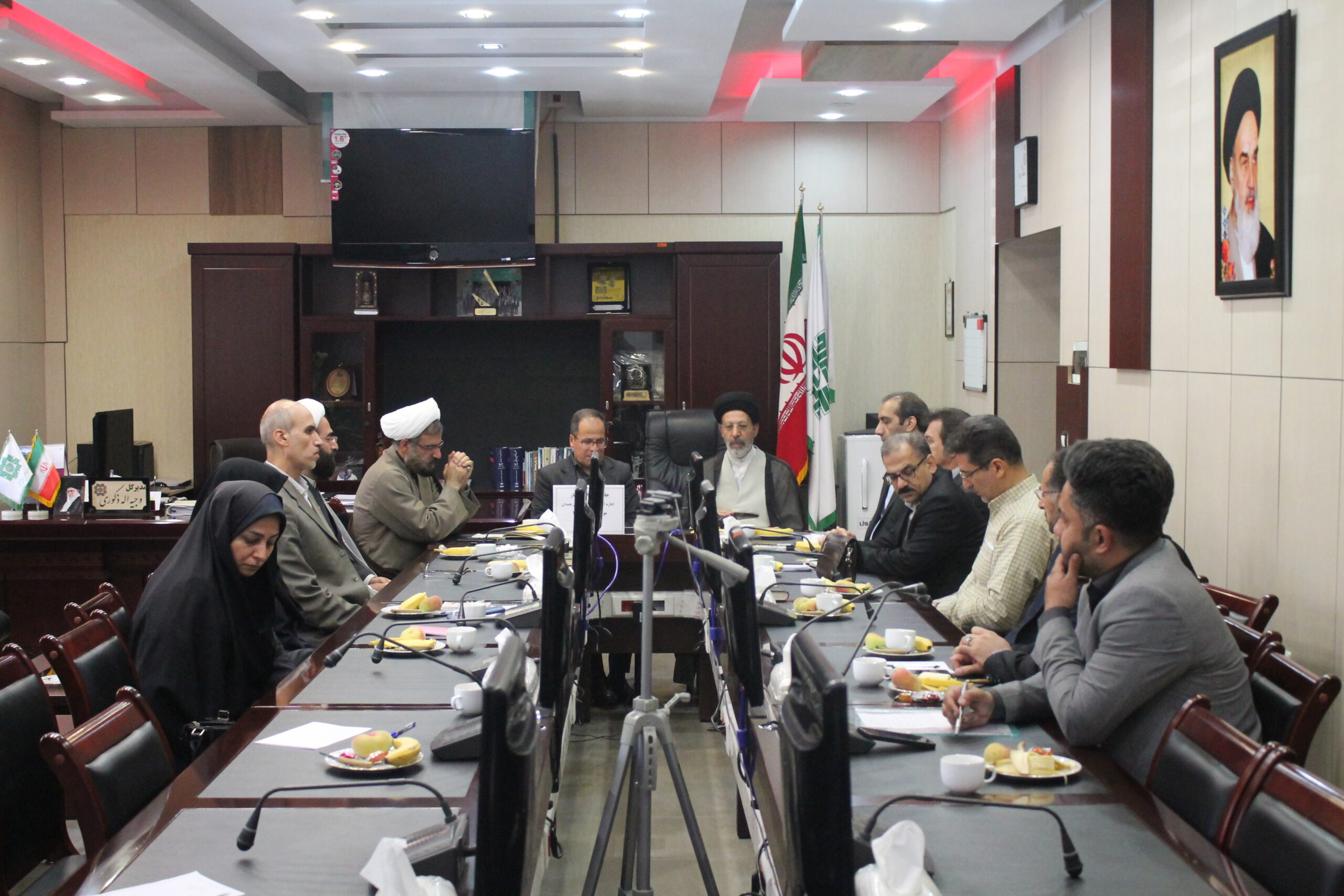 جلسه شورای اقامه نماز اداره کل امور مالیاتی استان همدان برگزار شد