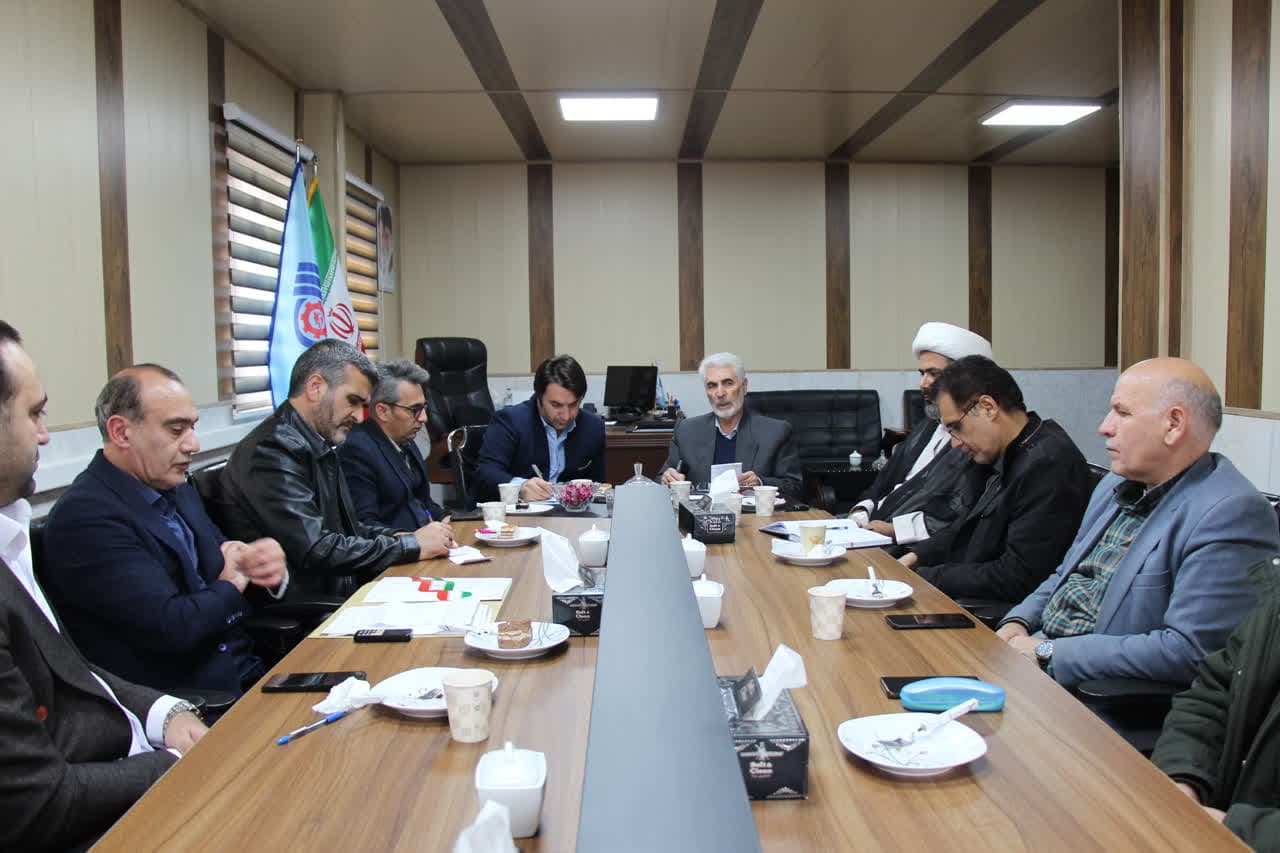 جلسه شورای اقامه نماز اداره کل آموزش فنی و حرفه ای استان اردبیل