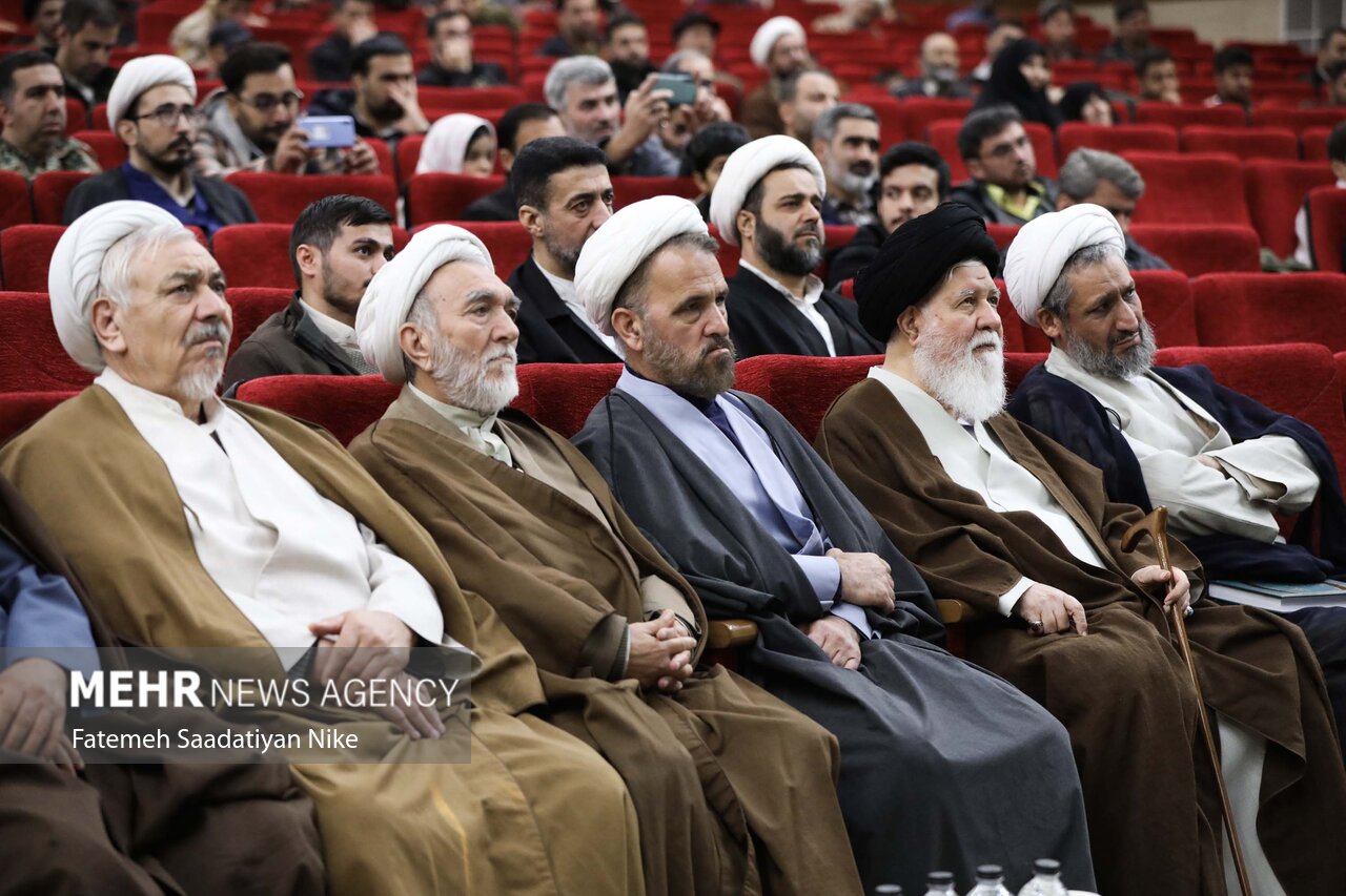 دومین همایش استانی نماز سپاه امام رضا(ع) با شعار نماز، نماد قدرت و عامل‌ تمدن ساز برگزار شد