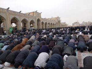 اقامه نماز باران در حرم امام رضا(ع) برگزار شد