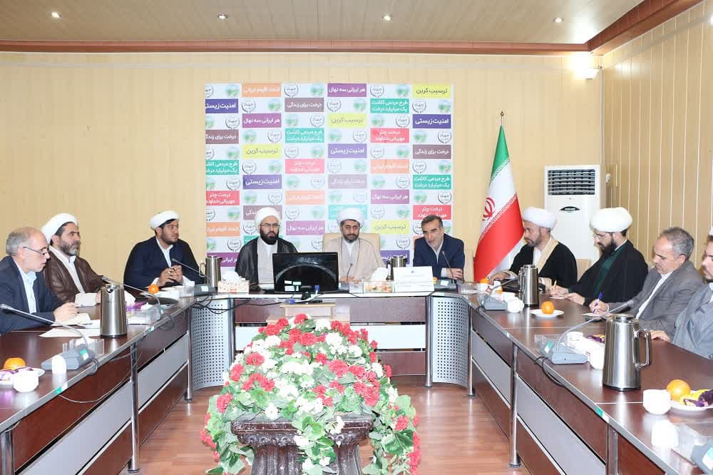 جلسه شورای اقامه نماز اداره کل منابع طبیعی تبریز