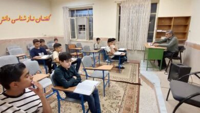 اولین گفتمان نمازشناسی ویژه دانشآموزان در شهرستان فردوس برگزار شد