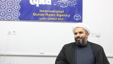 پژوهشگران با الهام از اندیشه رهبر شهید به میدان بیایند